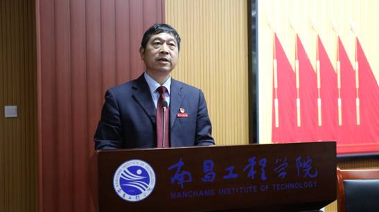 校党委副书记吴泽俊讲话